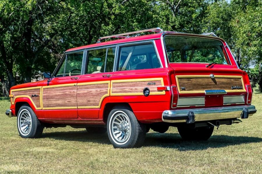  Jeep Grand Wagoneer Hellwagon 1989 года  (фото 5 из 21)